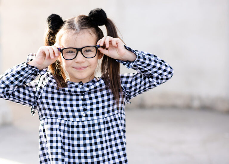 kids-books-main-character-glasses
